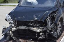 Τρακαρισμένο αυτοκίνητο 