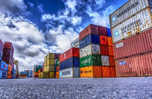 Για πρώτη φορά μετά από 20 χρόνια ΗΠΑ και ΕΕ κατέληξαν σε συμφωνία για τη μείωση δασμών στις εξαγωγές