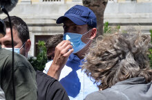 O Harry Maguire, αρχηγός της Μάνστεστερ Γιουνάιτεντ, απολογήθηκε στον ανακριτή για τον άγριο καβγά έξω από μπαρ στη Μύκονο