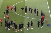 Η ομάδα της Μπάγερν Μονάχου σε προπόνηση πριν τον τελικό του Τσάμπιονς Λιγκ με την Παρί Σεν Ζερμέν