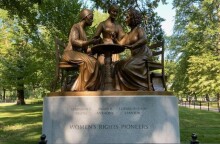 Νέα Υόρκη: Τρία αγάλματα σπουδαίων γυναικών στο Central Park 