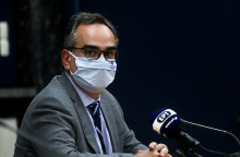 Βασίλης Κοντοζαμάνης 