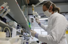 Κορωνοϊός: To 44% δηλώνει πως δεν θέλει να κάνει το εμβόλιο σε δημοσκόπηση της Metron Analysis – Ανησυχητική η αρνητικότητα στις νεότερες ηλικίες