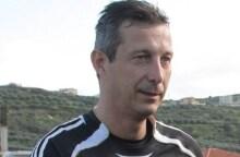 Νίκος Γιαλαμάς