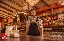 Youth Empowered της Coca-Cola Τρία Έψιλον