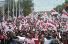 Λευκορωσία: Χιλιάδες άνθρωποι στους δρόμους κατά Λουκασένκο