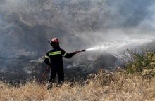 Φωτιά- Πυροσβέστης (φωτογραφία αρχείου)