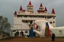 «Βγάλατε καμία φωτογραφία;»