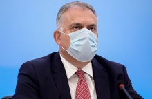 Ο υπουργός Εσωτερικών, Τάκης Θεοδωρικάκος