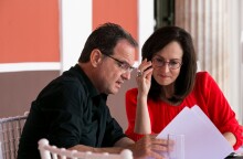 Η Άννα Διαμαντοπούλου και ο δημοσιογράφος Μάκης Προβατάς