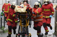 Επίθεση έξω από τα γραφεία του Charlie Hebdo