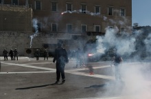 Επεισόδια στο πανεκπαιδευτικό συλλαλητήριο στο κέντρο της Αθήνας 