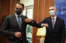 ΣΥΝΑΝΤΗΣΗ ΤΟΥ ΠΡΩΘΥΠΟΥΡΓΟΥ ΚΥΡ. ΜΗΤΣΟΤΑΚΗ ΜΕ ΤΟΝ Γ.Γ. ΤΟΥ ΝΑΤΟ Γ. ΣΤΟΛΤΕΝΜΠΕΡΓΚ 