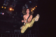 Ο κιθαρίστας Eddie Van Halen