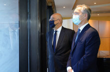 Ο Νίκος Δένδιας, υπουργός Εξωτερικών, με τον Γενς Στόλτενμπεργκ, γενικό γραμματέα του ΝΑΤΟ (ΦΩΤΟ ΑΡΧΕΙΟΥ)