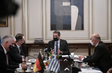 Ο πρωθυπουργός Κυριάκος Μητσοτάκης στη συνάντησή του με τον Γερμανό ΥΠΕΞ Χάικο Μάας στο Μέγαρο Μαξίμου