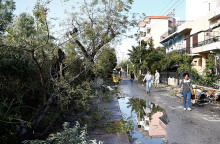 Μεγάλες καταστροφές στο Νέο Ηράκλειο από την καταιγίδα που σάρωσε την Αττική
