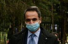 Ο Κυριάκος Μητσοτάκης στο νοσοκομείο «Σωτηρία»