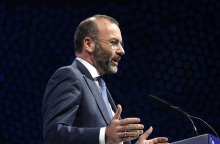 Μάνφρεντ Βέμπερ