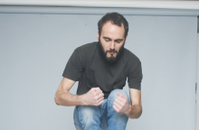 Ο Χρήστος Λαϊνάς και κάτι που λάμπει 