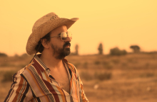 Ο μουσικός Monsieur Minimal