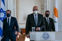  Νίκος Δένδιας