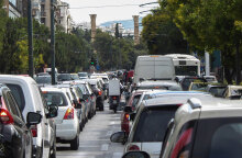 Μποτιλιάρισμα στη λεωφόρο Συγγρού - Η μάσκα για τον κορωνοϊό είναι υποχρεωτική στο ΙΧ όταν βρίσκονται σε αυτό δύο αδέλφια