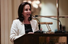 Άννα Διαμαντοπούλου