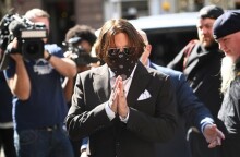 Ο Τζόνι Ντεπ