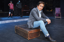 Ο Δημήτρης Τάρλοου στο Θέατρο Πορεία