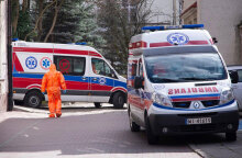 Ασθενοφόρα στην Πολωνία για τη μεταφορά ασθενών με κορωνοϊό