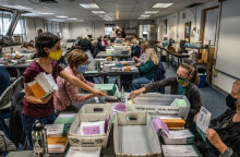 Αμερικανικές εκλογές 2020: «Φωτιά» έχουν πάρει τα εκλογικά κέντρα σε 5 πολιτείες των ΗΠΑ, καθώς συνεχίζεται η καταμέτρηση των ψήφων