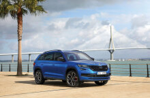 Μπλε αυτοκίνητο Skoda