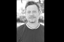 Έφυγε από τη ζωή ο ηθοποιός Βαγγέλης Χατζηνικολάου