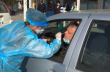 Drive through τεστ κορωνοϊού στην Άνδρο 