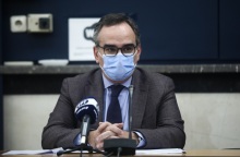 Ο υφυπουργός Υγείας, Βασίλης Κοντοζαμάνης