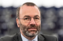 Μάνφρεντ Βέμπερ