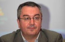 Ο καθηγητής του LSE, Ηλίας Μόσιαλος