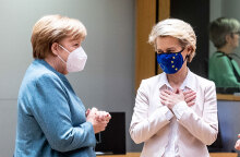 Άνγκελα Μέρκελ και Ούρσουλα Φον ντερ Λάιεν στη Σύνοδο Κορυφής της Ευρωπαϊκής Ένωσης στις Βρυξέλλες