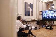 Τηλεδιάσκεψη υπό τον Κυριάκο Μητσοτάκη 