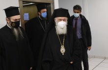 Ο αρχιεπίσκοπος Ιερώνυμος