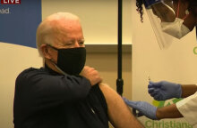 Ο Τζο Μπάιντεν ετοιμάζεται να κάνει το εμβόλιο της Pfizer για τον κορωνοϊό