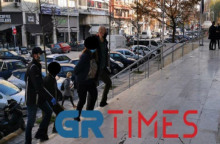 Προφυλακίστηκαν οι ενήλικες που εμπλέκονται στη ληστεία μετά φόνου με δράστες έναν 14χρονο και μία 12χρονη