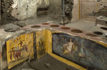 Το «θερμοπωλείο» στην Πομπηία που εντοπίστηκε άθικτο