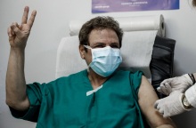 Εμβολιασμός κατά του κορονοϊού στο "Ασκληπιείο"