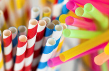 Πλαστικά καλαμάκια