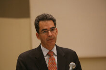 Άγγελος Συρίγος