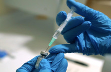 Κορωνοϊός - COVID-19, Βρετανία, εμβόλιο