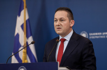 Στέλιος Πέτσας 