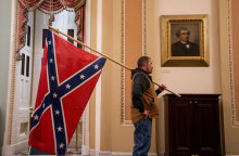 Διαδηλωτής του Τραμπ κατά την εισβολή στο Καπιτώλιο